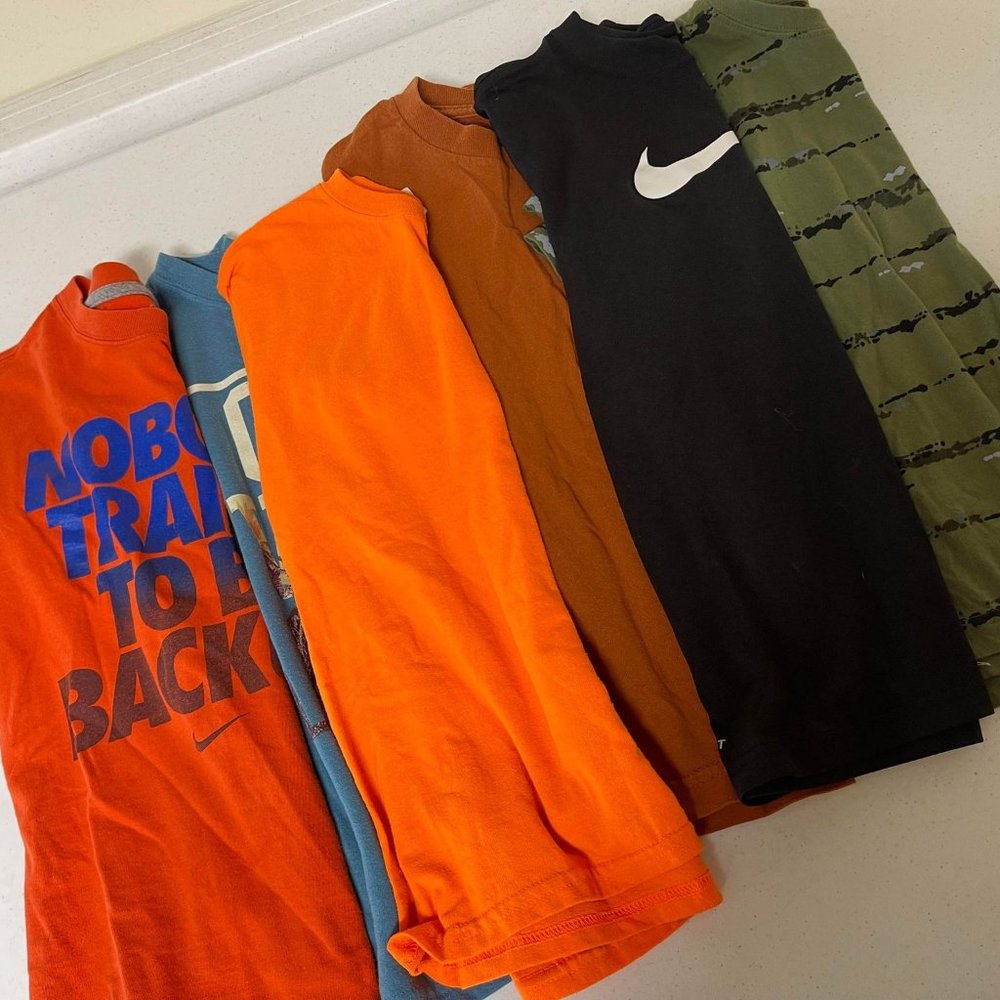 Boys T-Shirt LOT Size SMALL